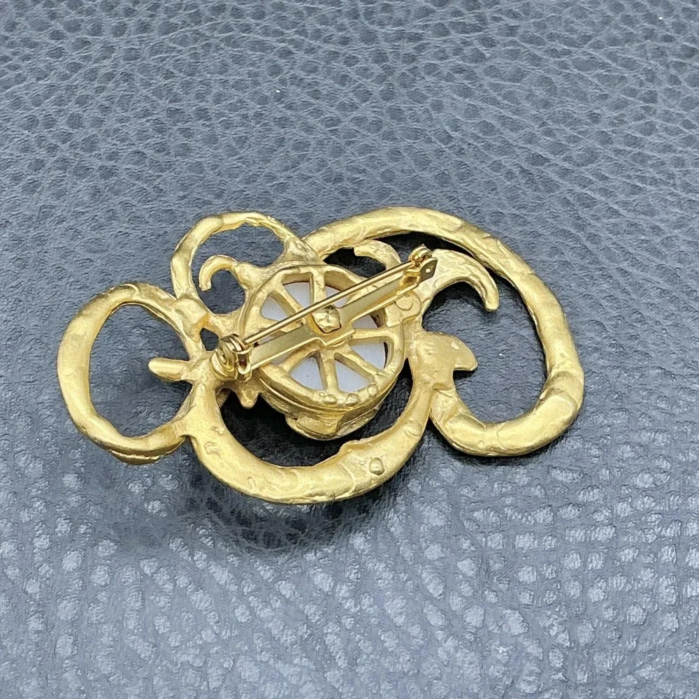 Brooch Abstract Gold Tone Statement Pin Faux Pearl Textured Swirl Art 2.5